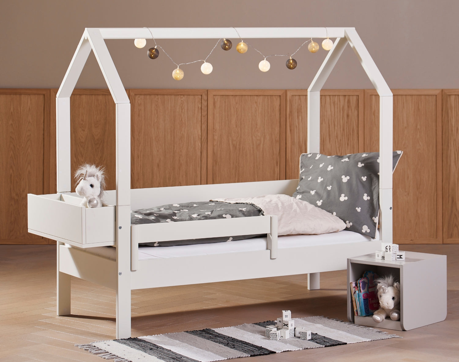 Huxie himmelseng i massivt træ fra Manis-h